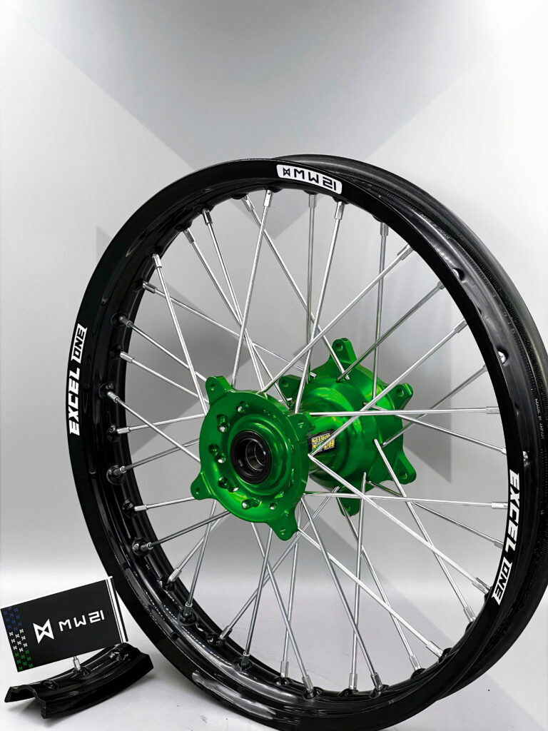 Roue arrière motocross et enduro 1.85x19-2.15x19-2.15x18 avec jante Excel ONE et moyeu Haan Wheels