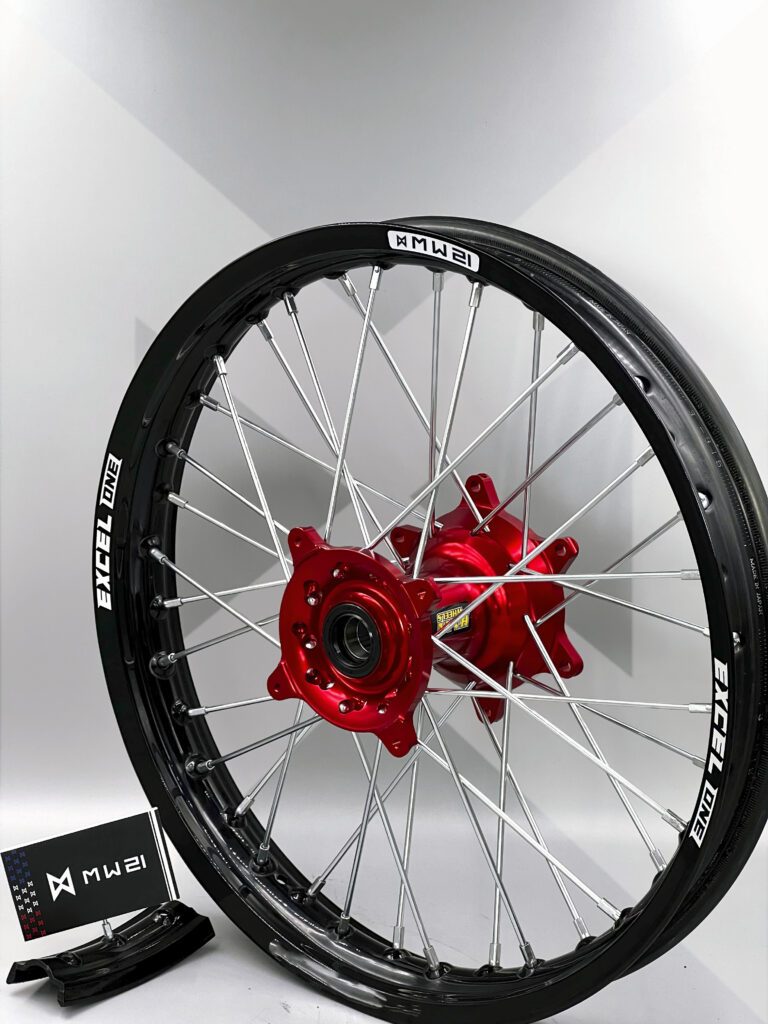 Roue arrière motocross et enduro 1.85x19-2.15x19-2.15x18 avec jante Excel ONE et moyeu Haan Wheels