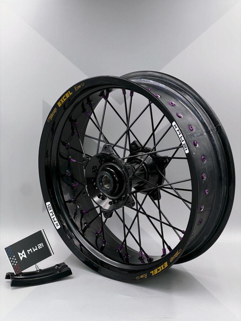Roue arrière Supermotard avec jante Excel Signature et moyeu Haan Wheels