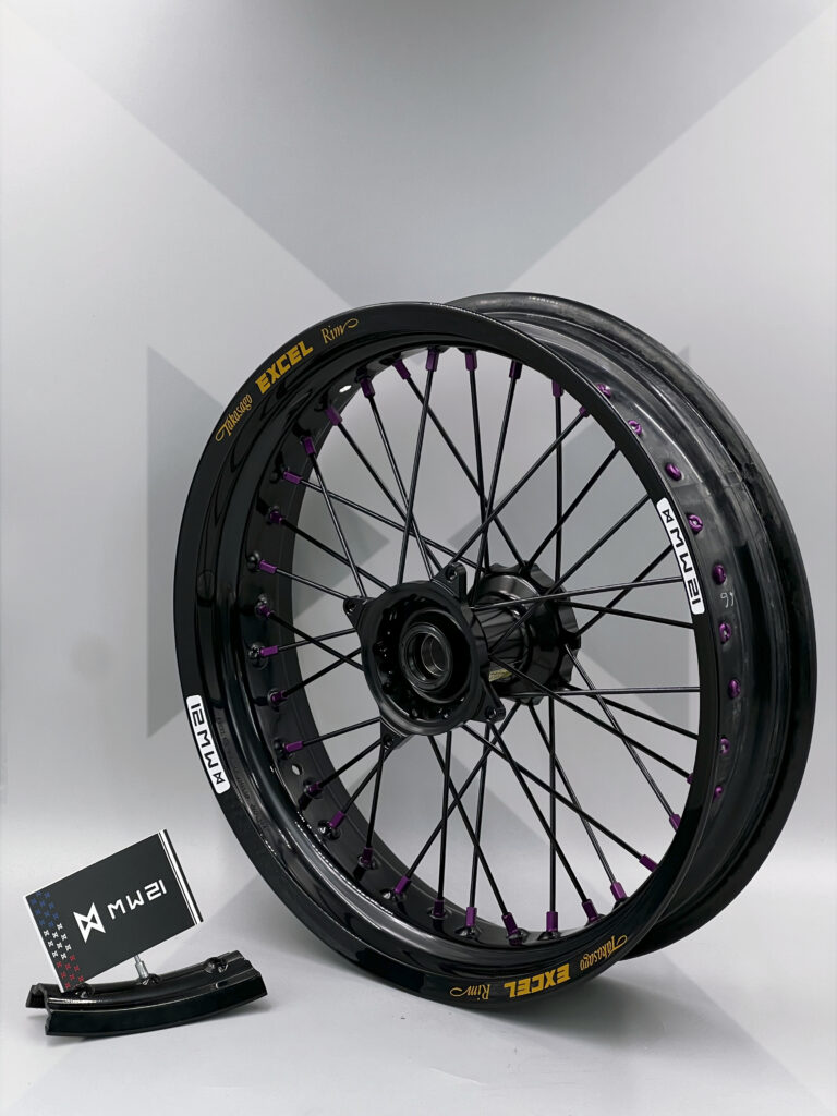 Roue avant Supermotard avec jante Excel Signature et moyeu Haan Wheels